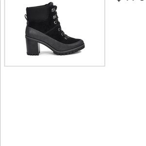 UGG boots Redwood selling for 175! New worn once!